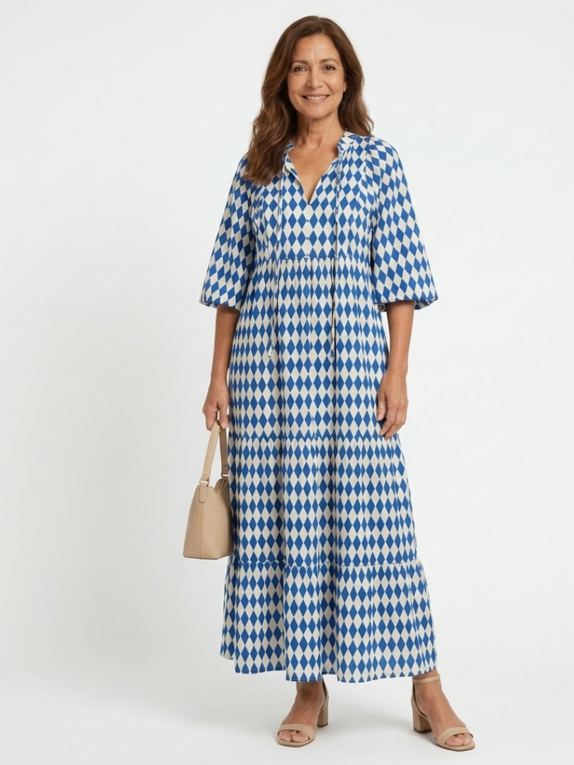 Melody | Vestido midi escalonado con estampado de rombos