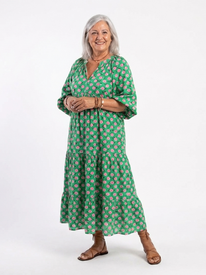 Fiora | Vestido midi con estampado floral, cuello en V y capas