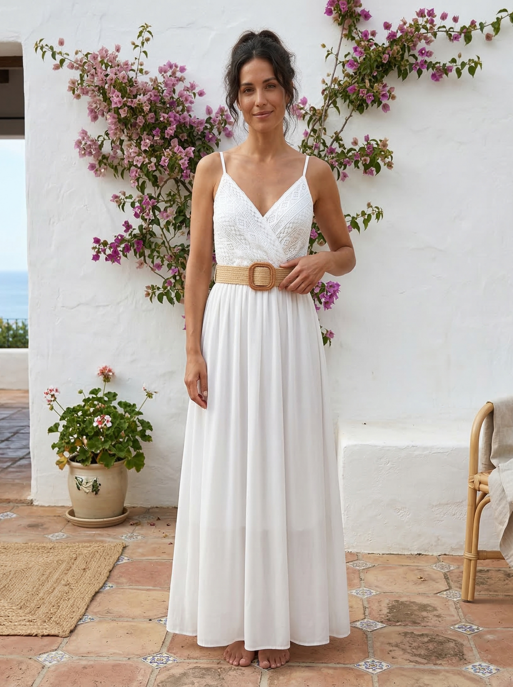 Elena | Vestido largo liso con pecho de encaje