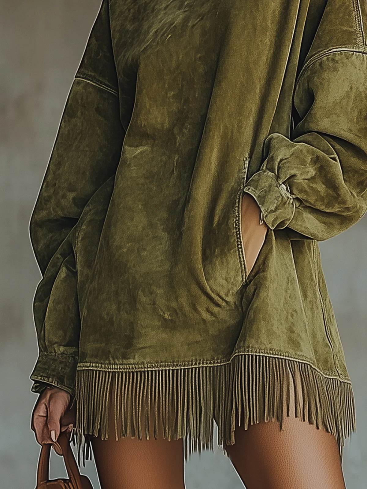 Citlali | Vestido efecto gamuza con cuello alto y flecos