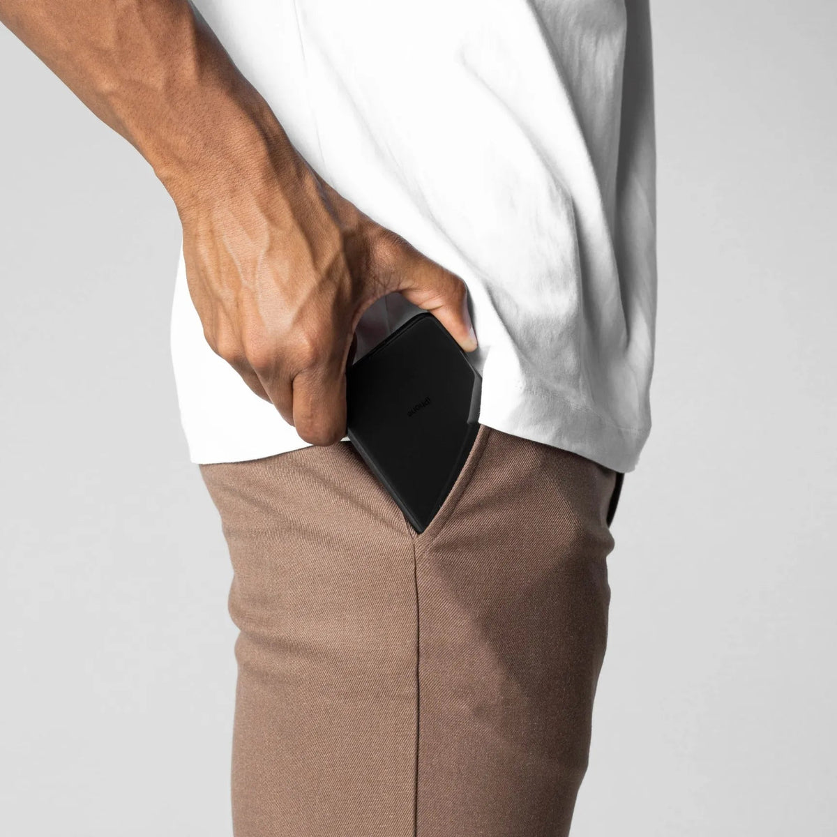 Cino - Chinos Elasticizados Premium